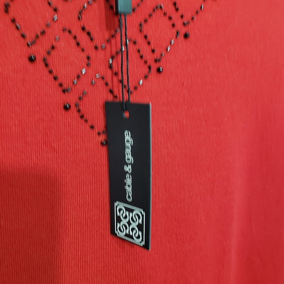 Cable & Gauge XL Sleeveless Red Blouse with Mock Neck, Jeweled Neck Decor - Picture 3 of 10